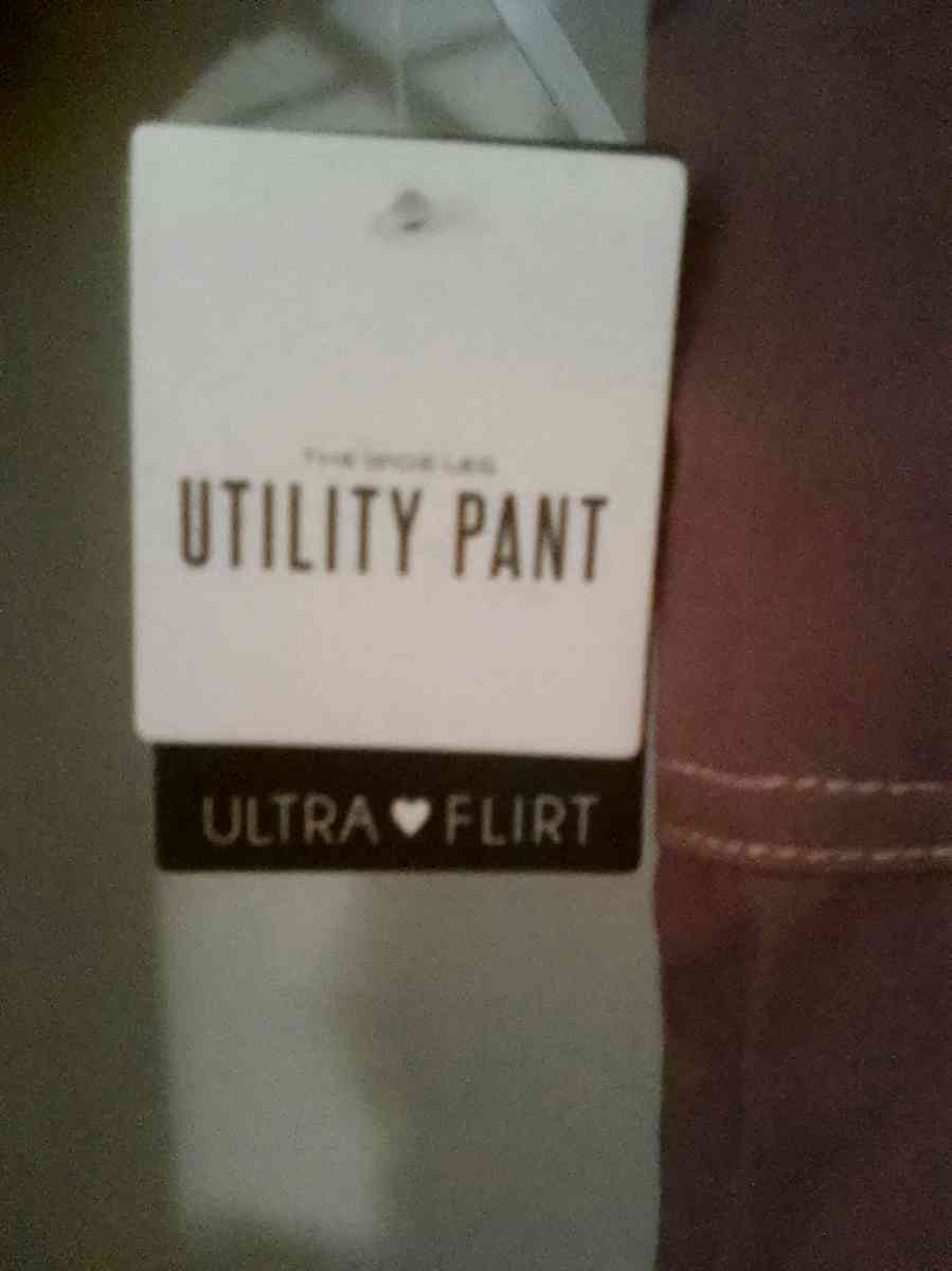 XL adult UTIlity Pant Ultra Flirt from Macy brand new - Arcadia, Indiana - FleaMarketBay