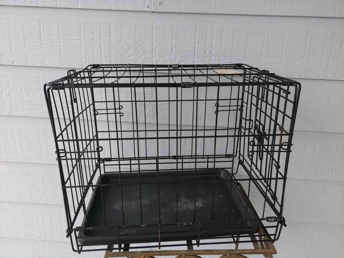 Medium size kennel L3019w21h - Austin, Arkansas