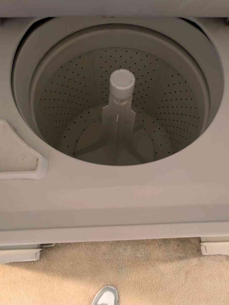 apartment size washer and dry stackable - Riverside, California - FleaMarketBay