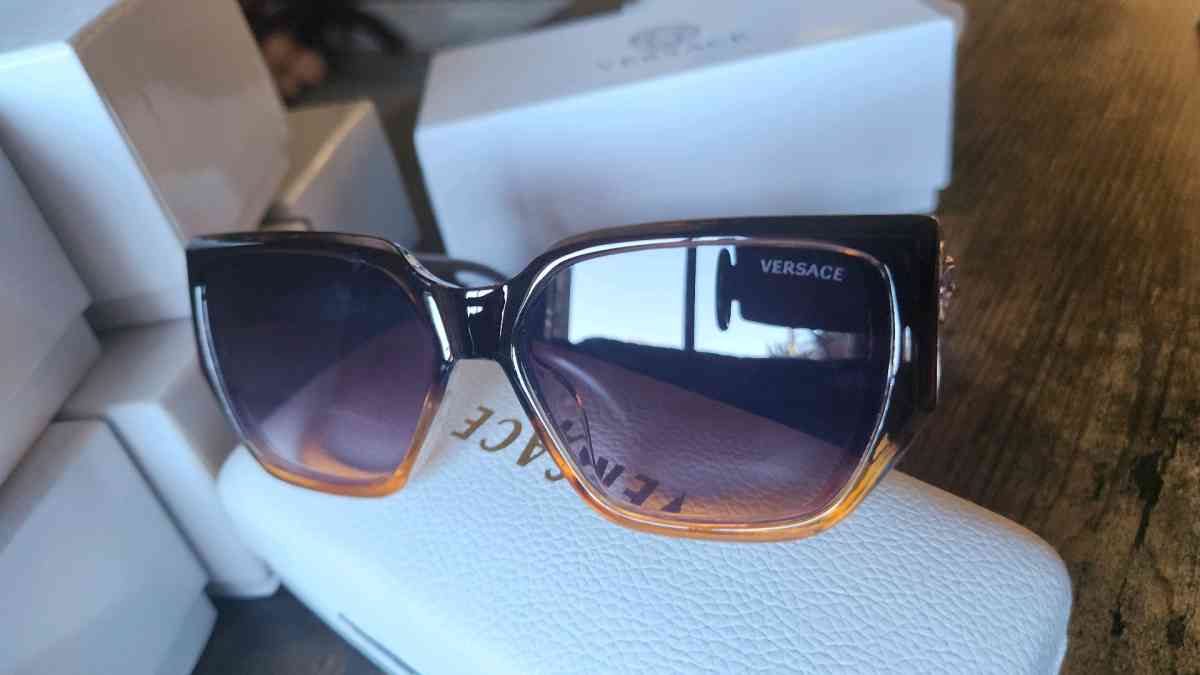 Versace shades - Mission Viejo, California - FleaMarketBay