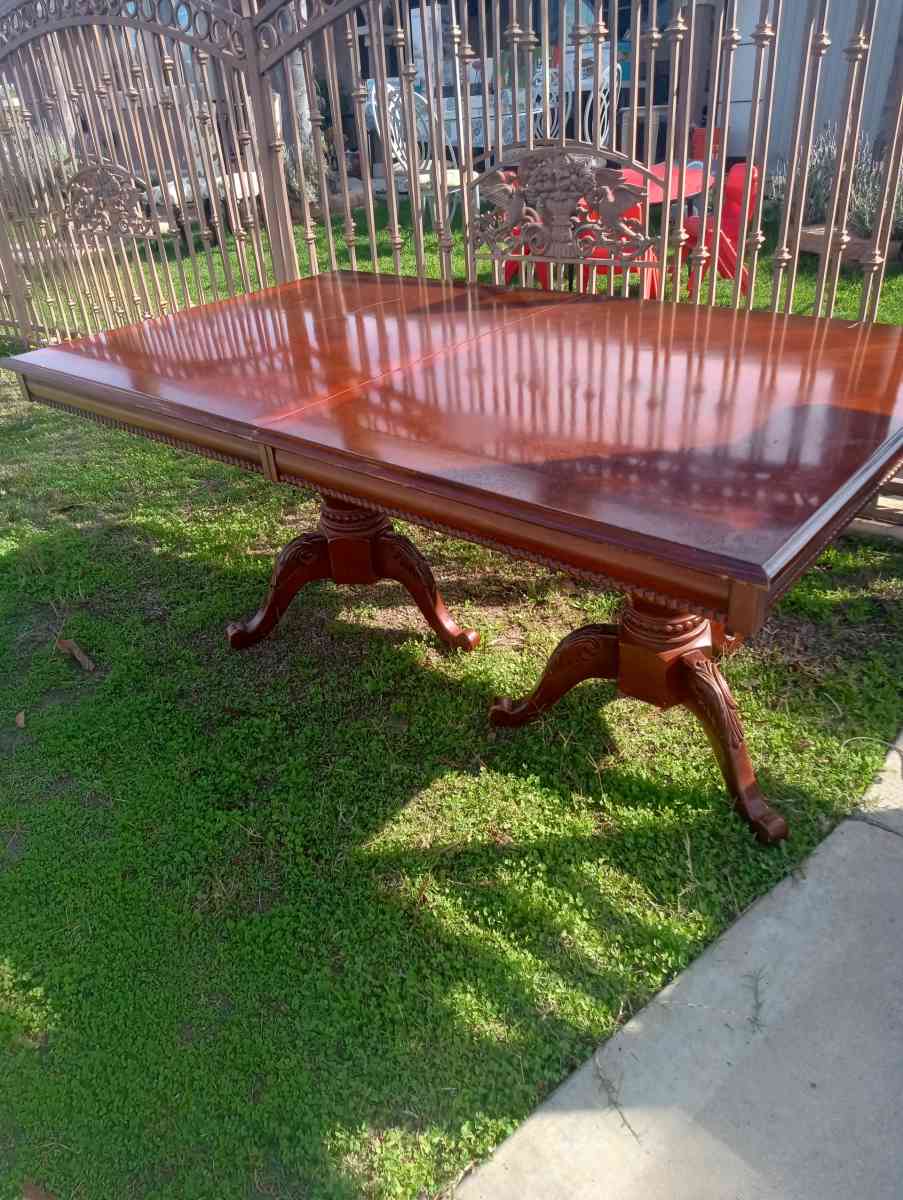 used dining room table for sale - La Puente, California - FleaMarketBay