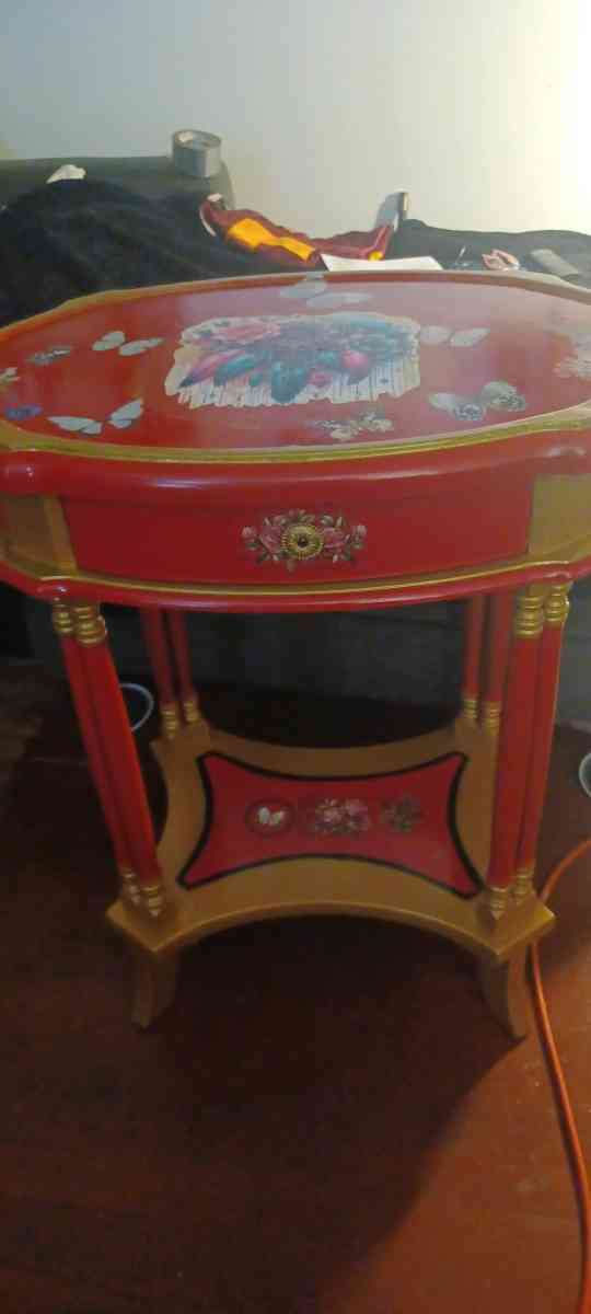 upcycled side table - El Monte, California - FleaMarketBay