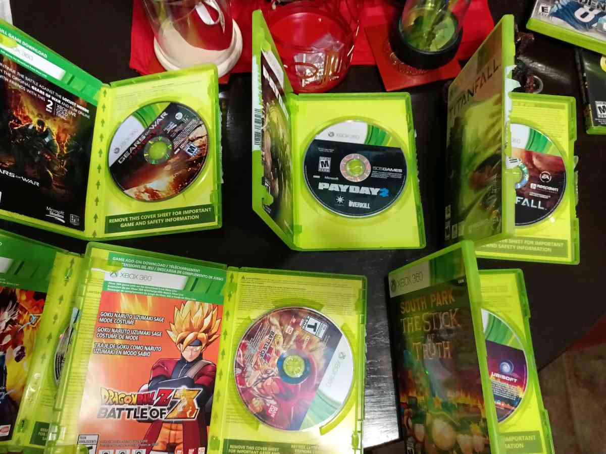 XBOX 360 LIKE NEW - Rochester, New York - FleaMarketBay