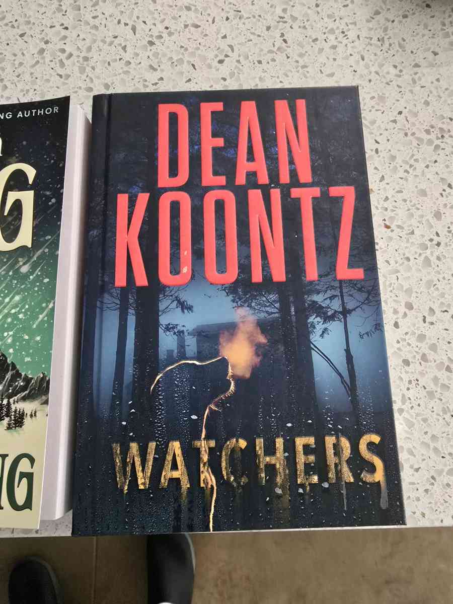 Stephen King books - Conway, Arkansas - FleaMarketBay