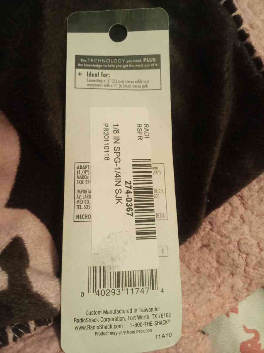 RadioShack 63mm Male to 35mm Female Headphone Stereo Jack - Demopolis, Alabama - FleaMarketBay