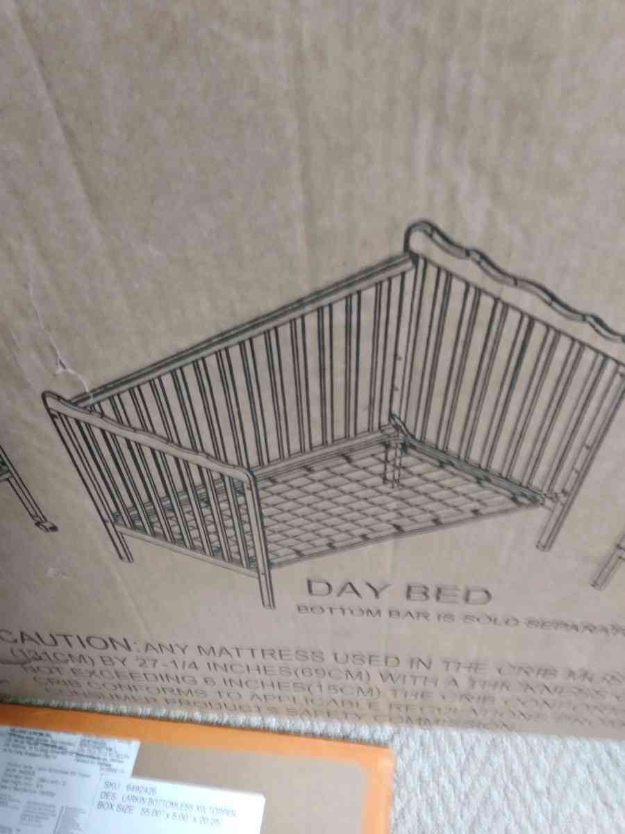 3N1 convertible crib - Cobb, Georgia - FleaMarketBay