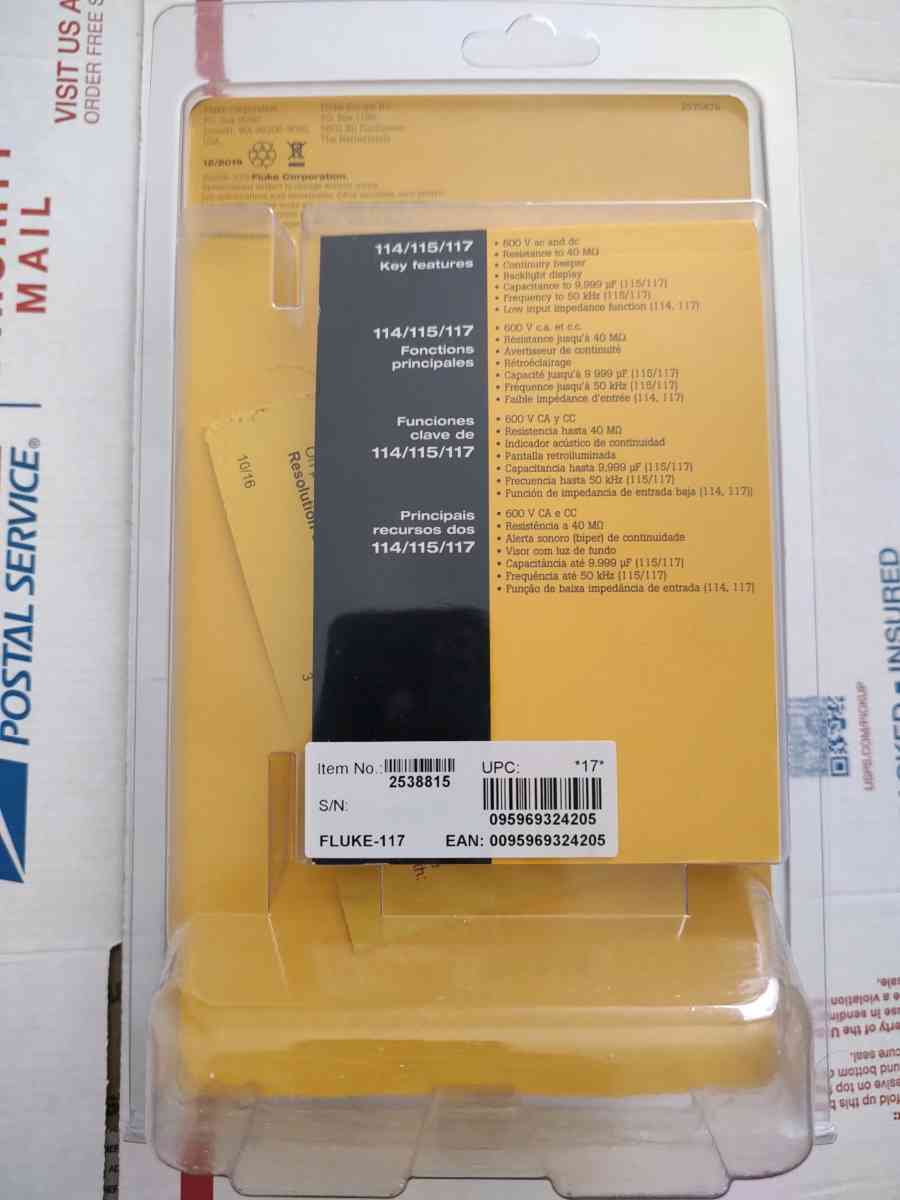 NEW FLUKE117 Digital Multimeter - Grand Prairie, Texas - FleaMarketBay