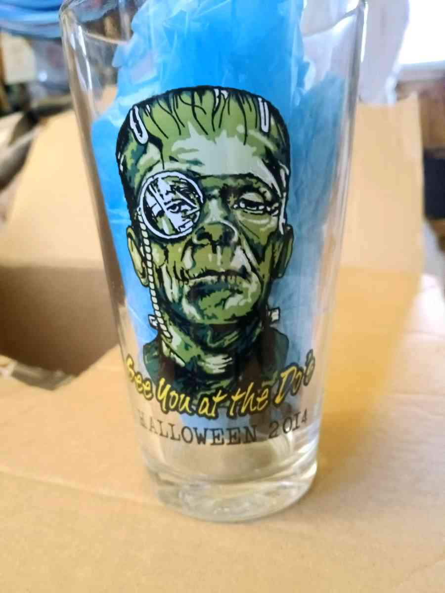 Macados Halloween glass - Roanoke, Virginia - FleaMarketBay
