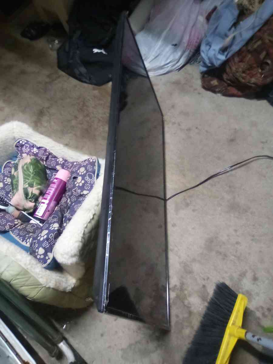 43inch Vizio Smart tv - Oklahoma City, Oklahoma - FleaMarketBay