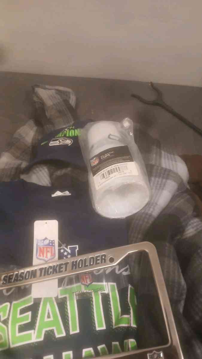 Seattle seahawks championship apparel - Portland, Oregon - FleaMarketBay