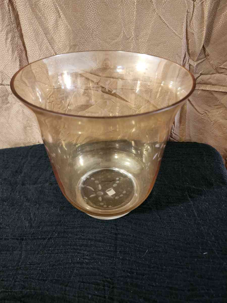 Glass vase - Knoxville, Tennessee