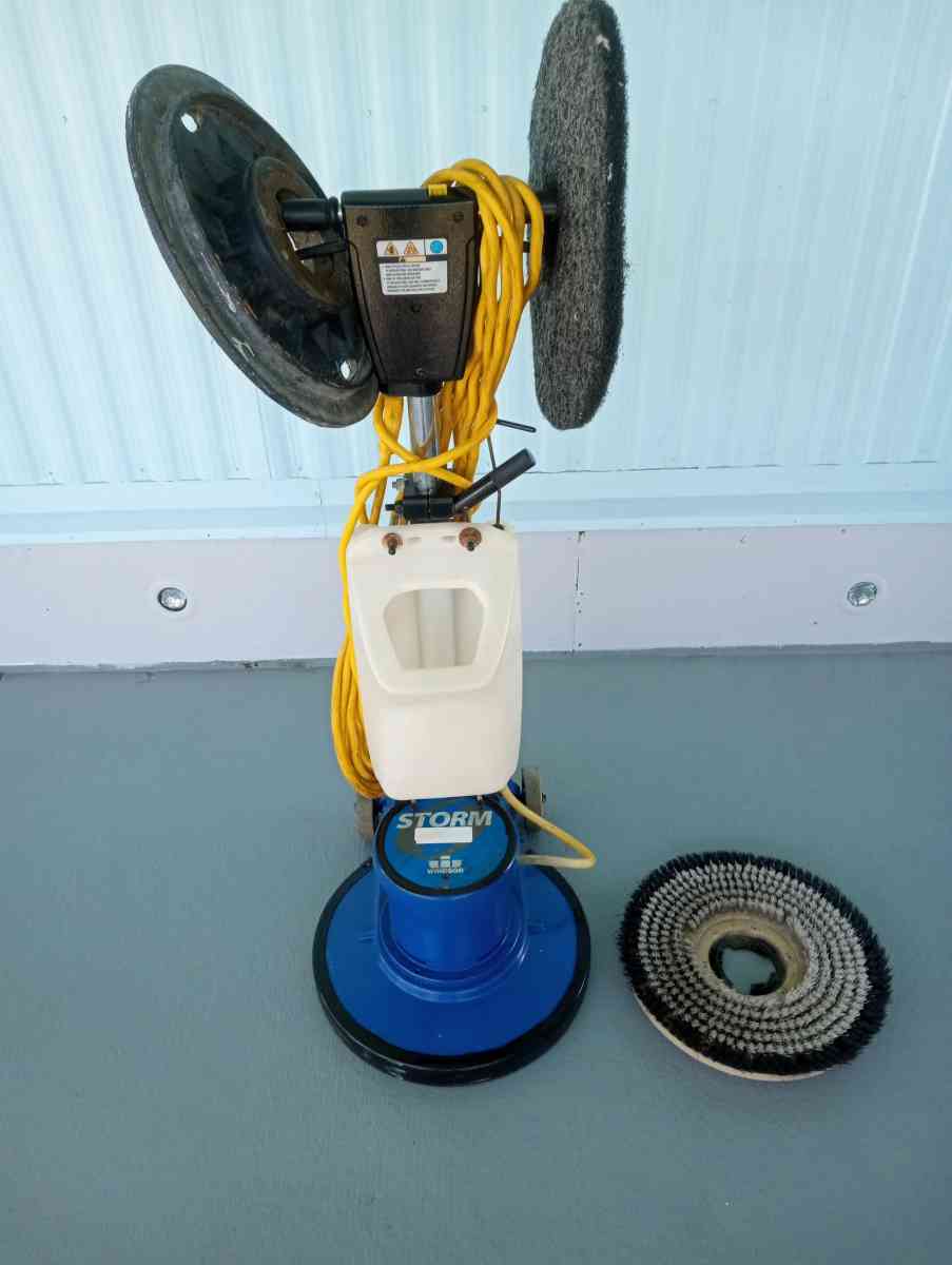machine to polish floors or remove wax - Ocala, Florida - FleaMarketBay