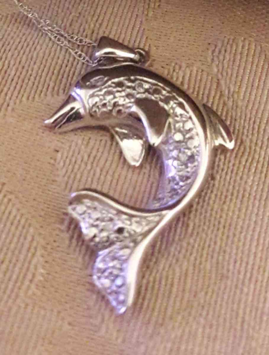 10K White Gold Diamond Dolphin Necklace - Phelan, California - FleaMarketBay