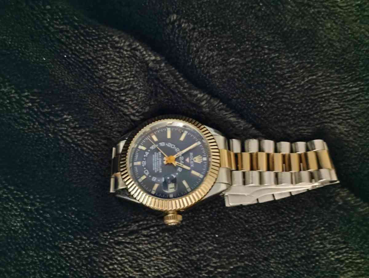 2022 Rolex sky dweller - Detroit, Michigan - FleaMarketBay