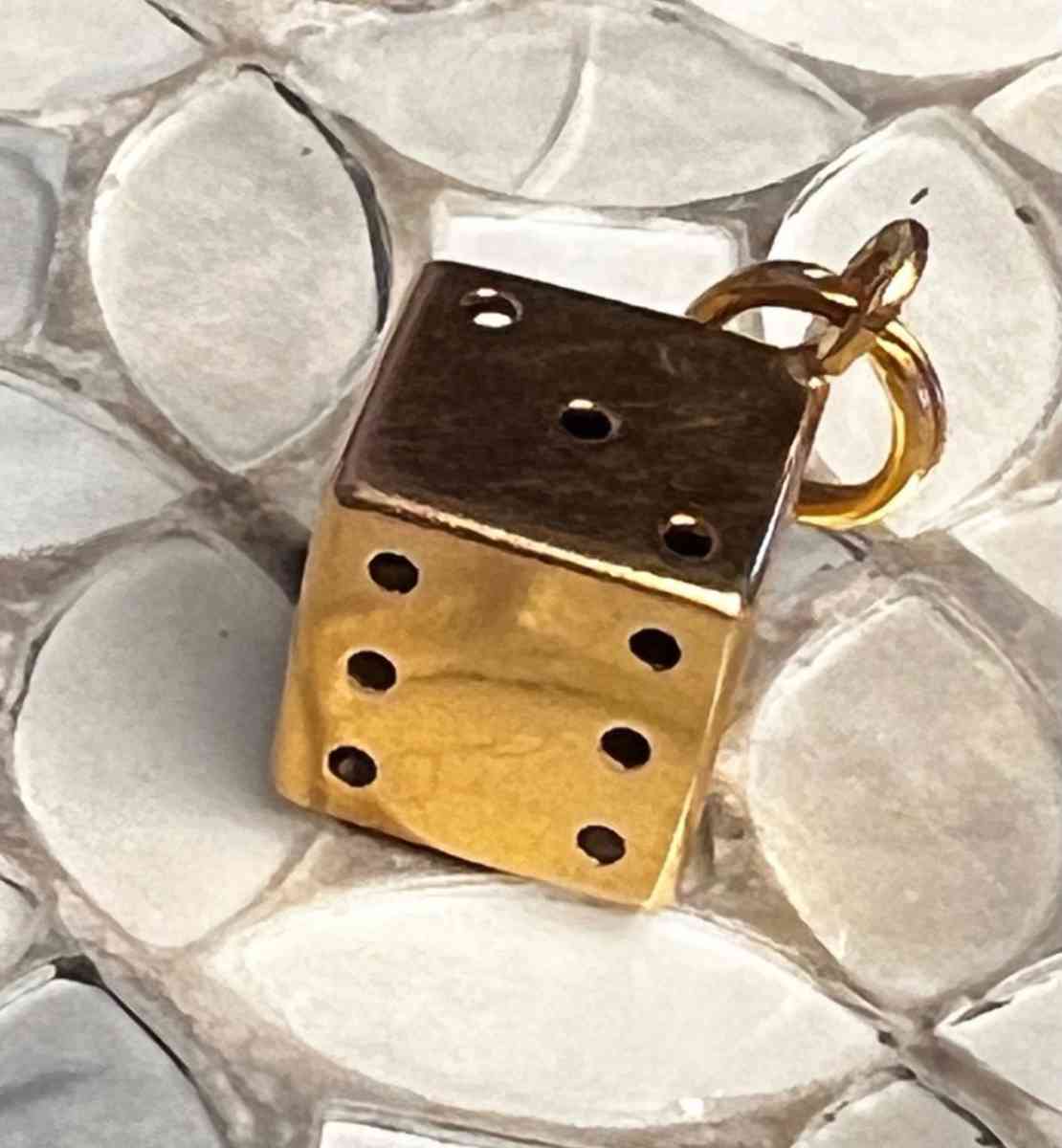 18K Gold 10mm Dice Pendant