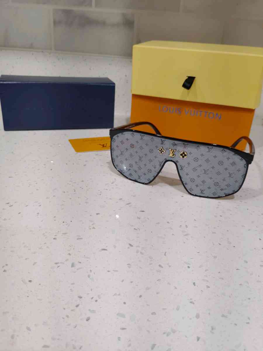 designer glasses - Altamonte Springs, Florida - FleaMarketBay