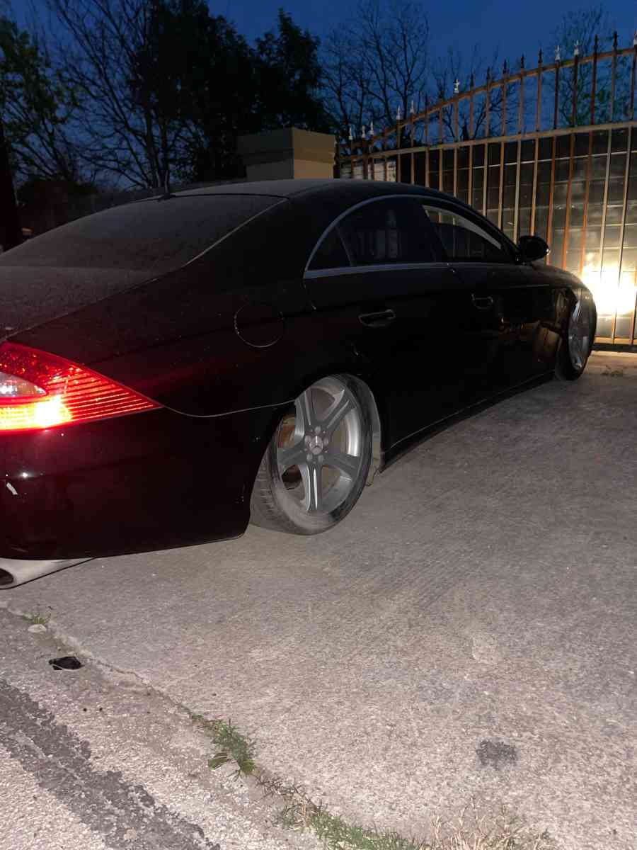 mercedes benz cls500 - San Antonio, Texas - FleaMarketBay