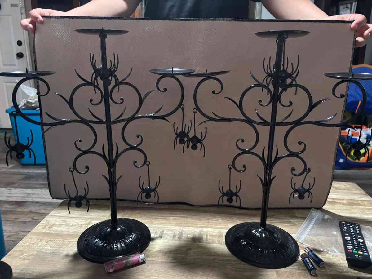 Double Halloween candle holder - Cameron, Texas