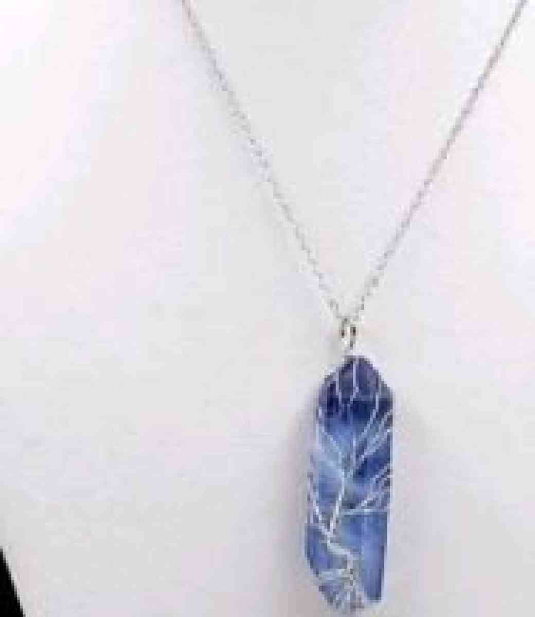 stone pendant necklace - Merritt Island, Florida