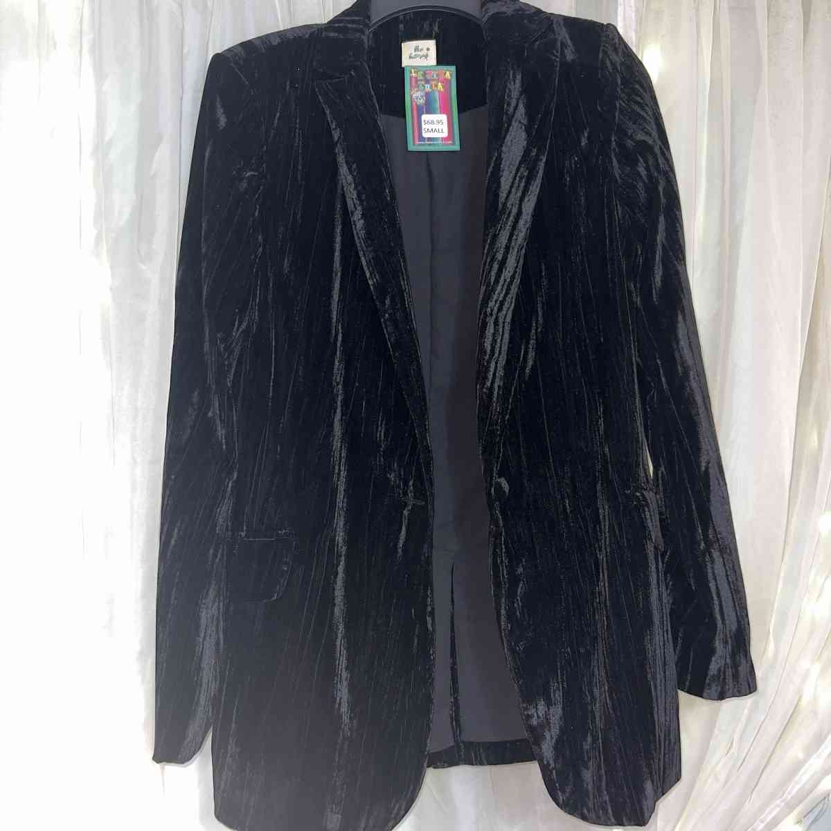 Black Velvet Blazer - Angleton, Texas - FleaMarketBay