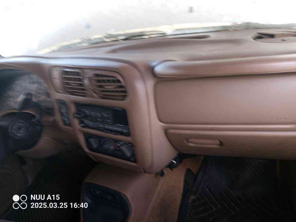 CHEVY BLAZER 2002  43L VORTEC - Llano, Texas - FleaMarketBay