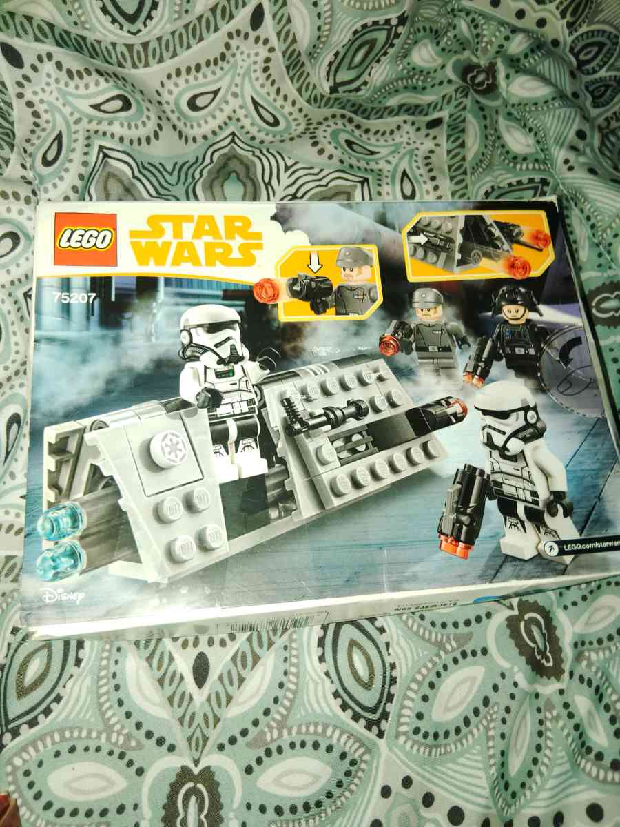 Lego set bundle all retired Lego sets - Franklin, Indiana - FleaMarketBay