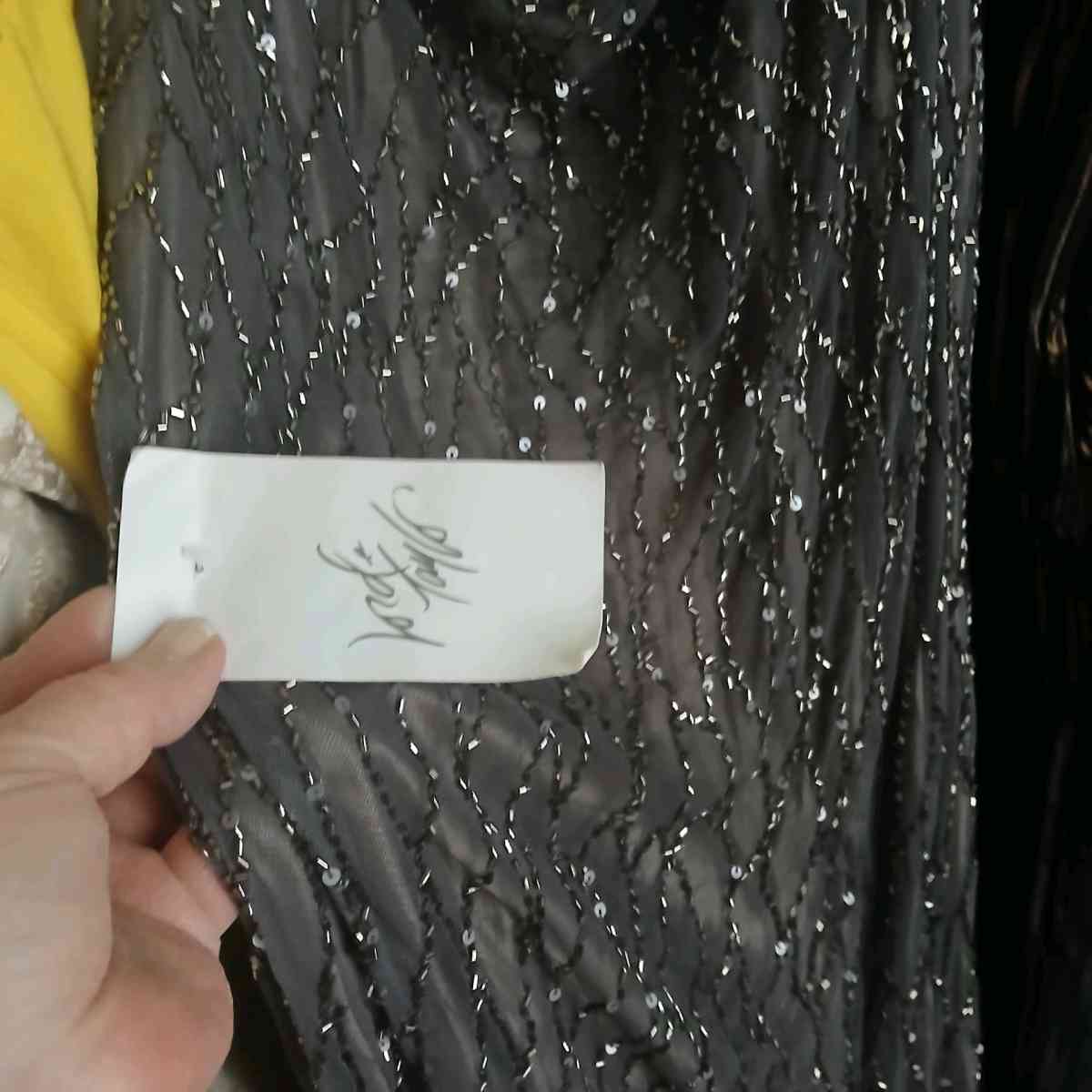 Brand Name DKNY LIZ TAYLOR LORD TAYLOR GAP - Beatrice, Nebraska - FleaMarketBay