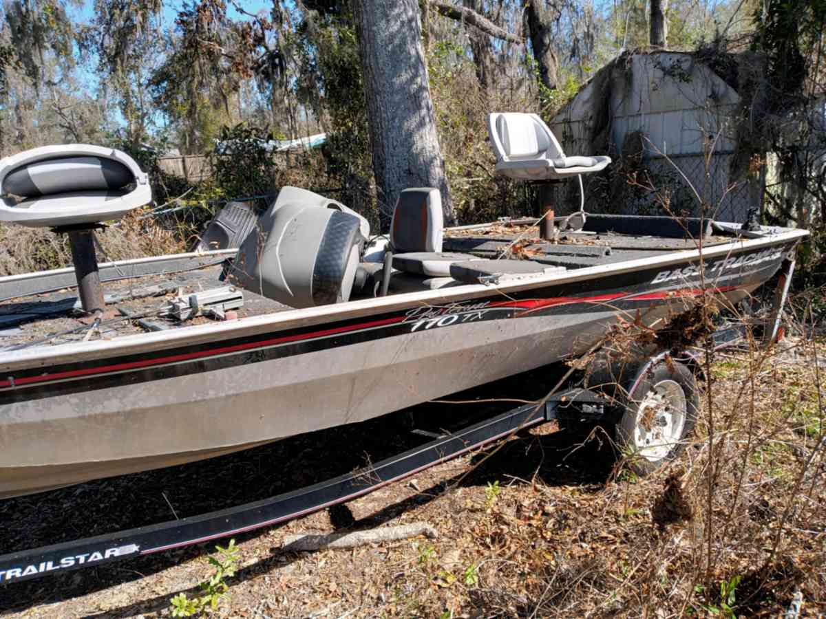 2006 bass tracker boat and tralier 300 or best offer - Suwannee, Florida - FleaMarketBay