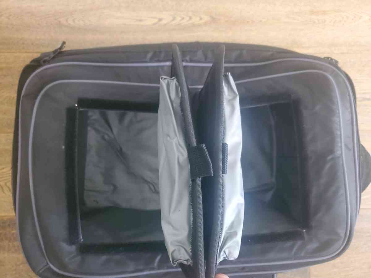 Ozark Trail  Cooler Bag  Soft Side  Hard Bottom  Multi Compa - Plano, Texas - FleaMarketBay