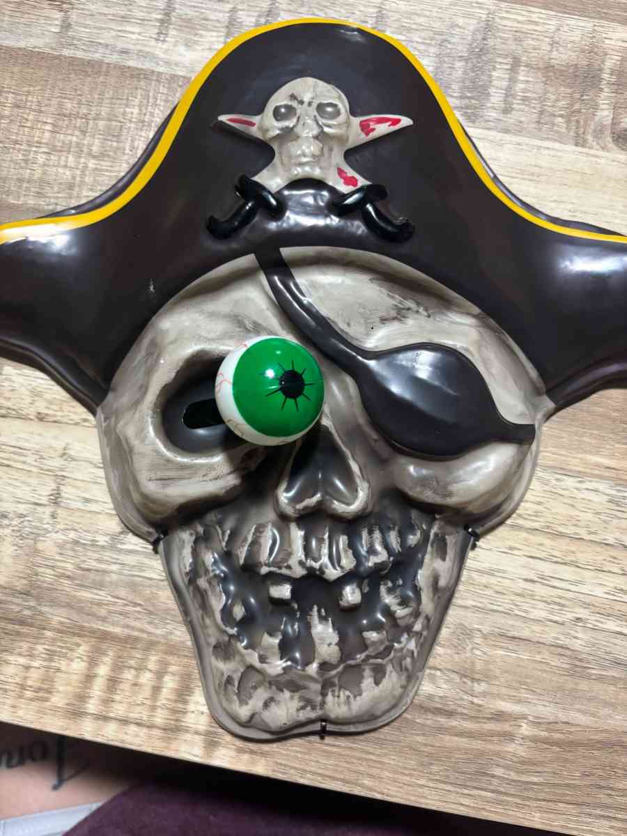 light up wall hanger - Cameron, Texas - FleaMarketBay