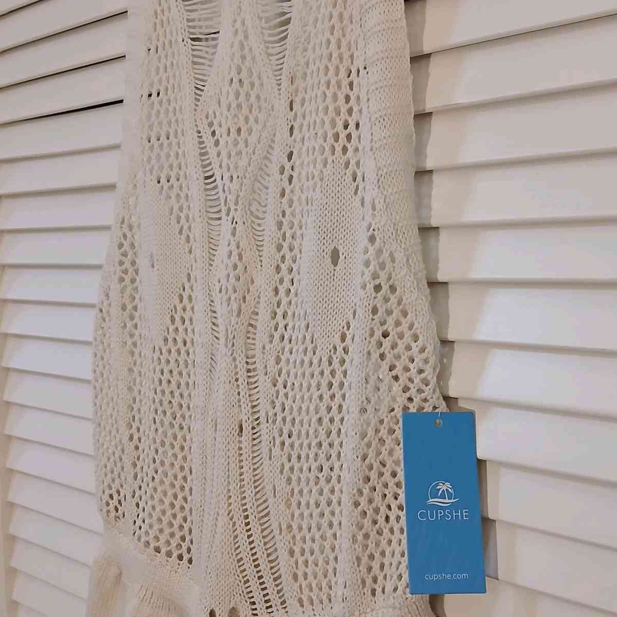 Cupshe Crochet Cover up Romper for Women Size S - Indianapolis, Indiana - FleaMarketBay
