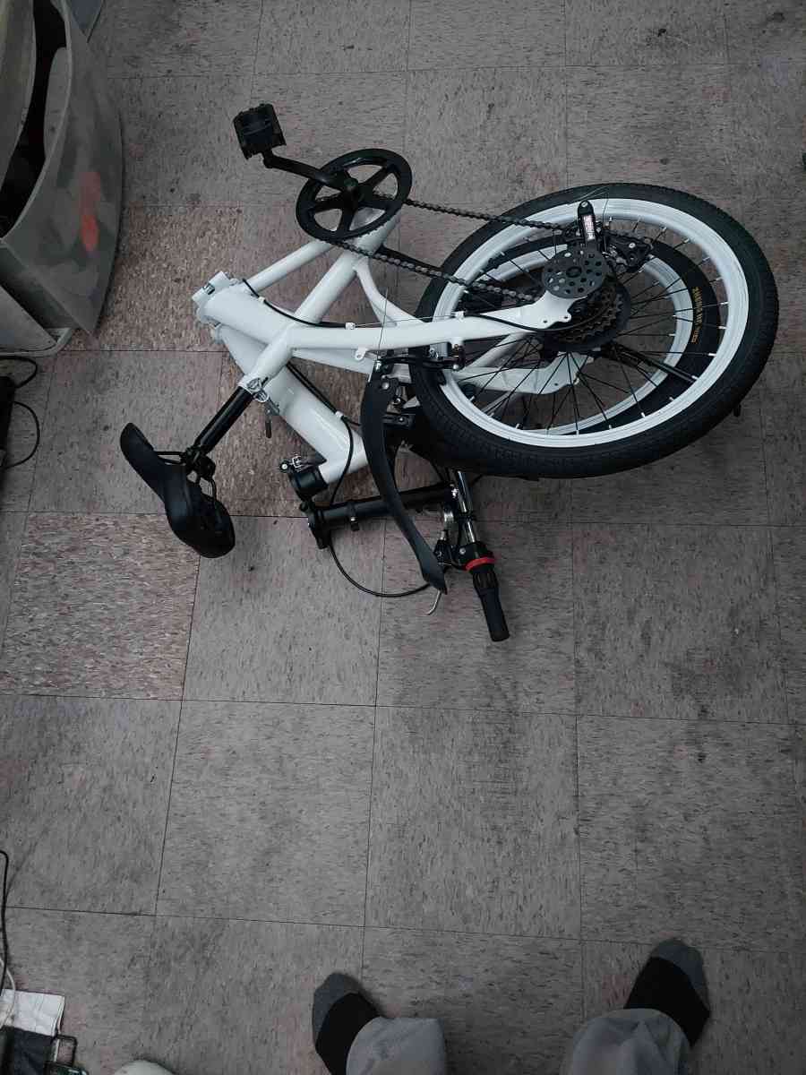 Adult electric folding bike - Bronx, New York