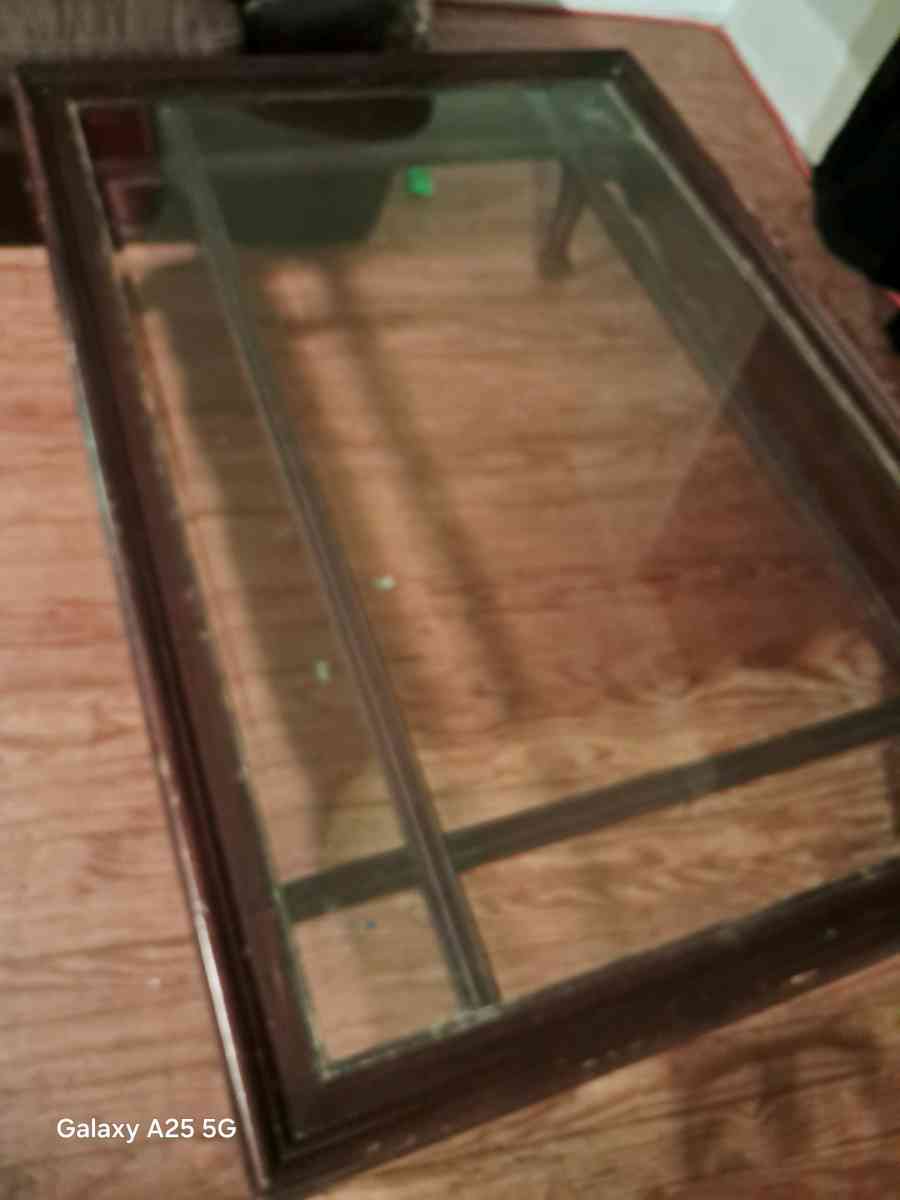 A glass coffee table - Hertford, North Carolina