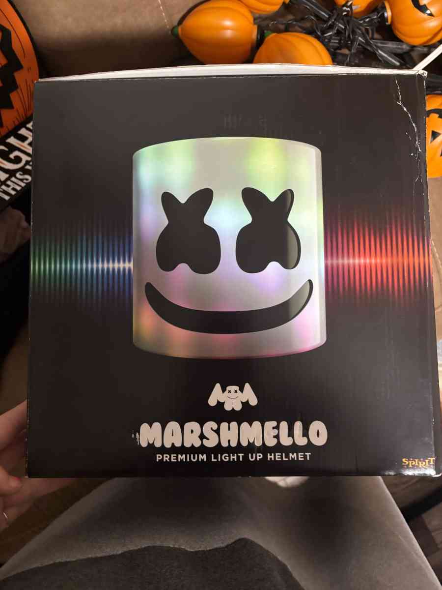 Marshmallow light up helmet costume - Cameron, Texas - FleaMarketBay