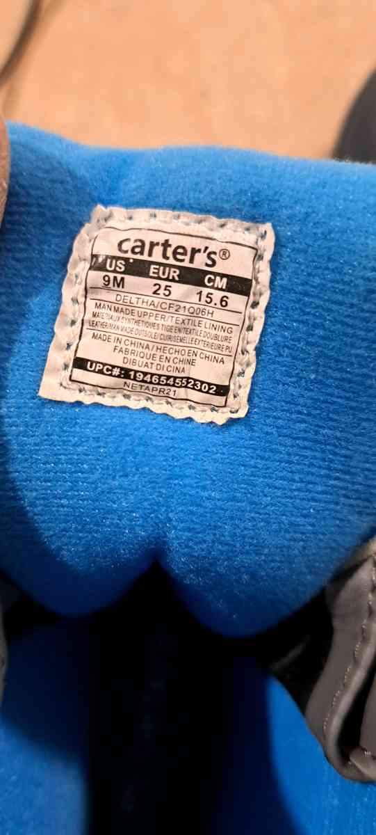 boots - Nashua, New Hampshire - FleaMarketBay