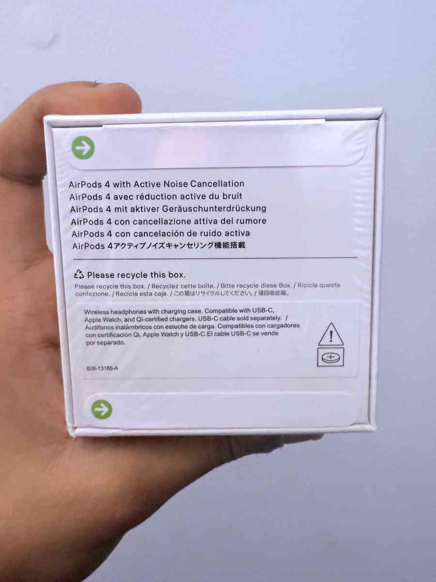 AirPods 4th generation with active noise cancellation SEALED - New London, Connecticut - FleaMarketBay