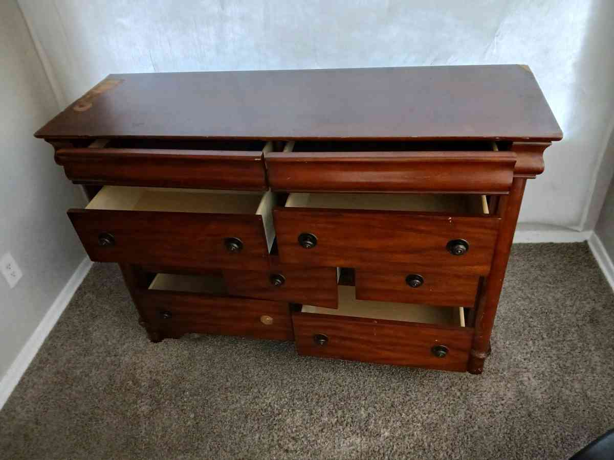 9 Dresser DRAWER - Fort Worth, Texas - FleaMarketBay