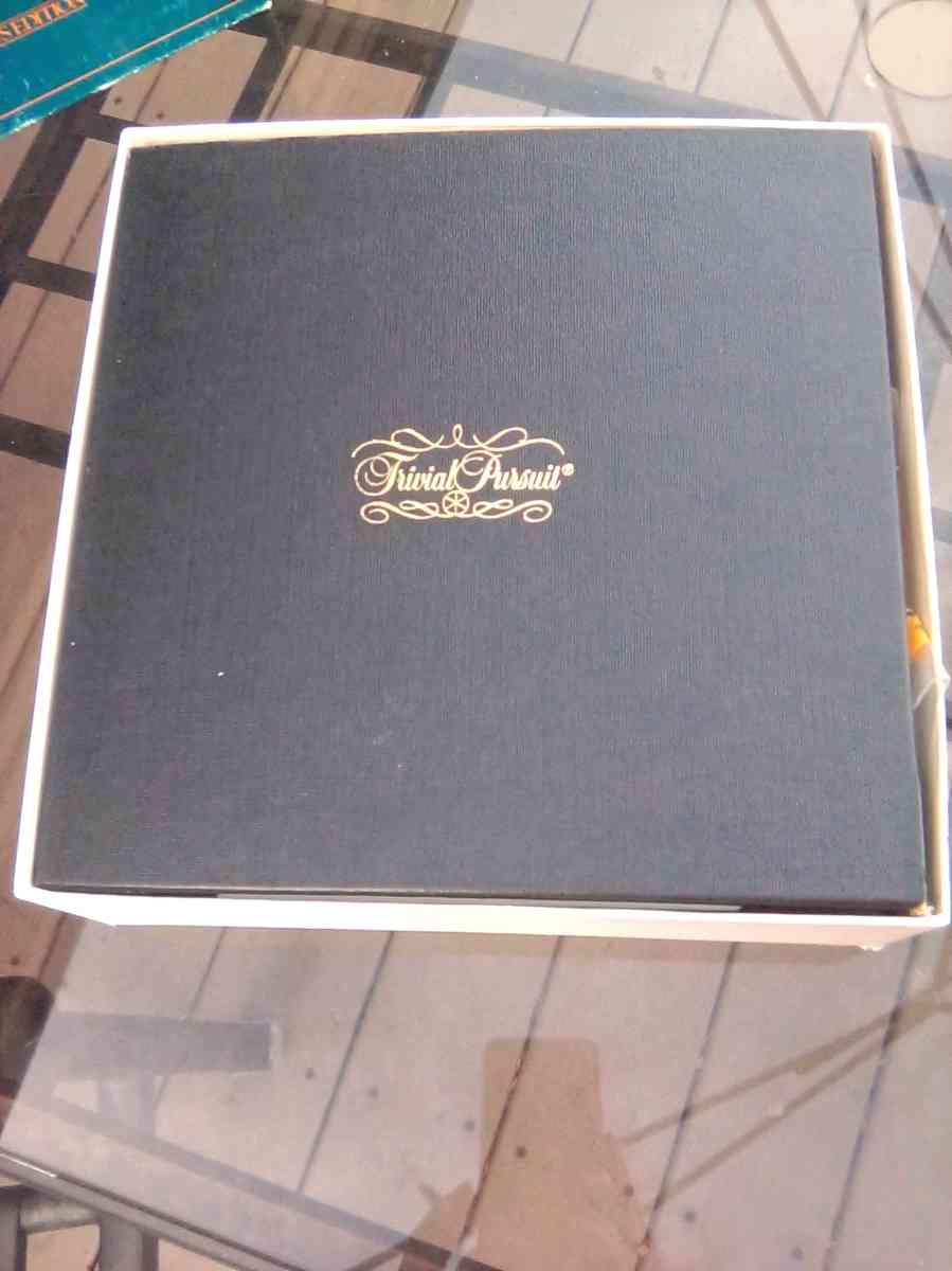 Trivial Pursuit Master Game Genus Edition - Denver, Colorado - FleaMarketBay