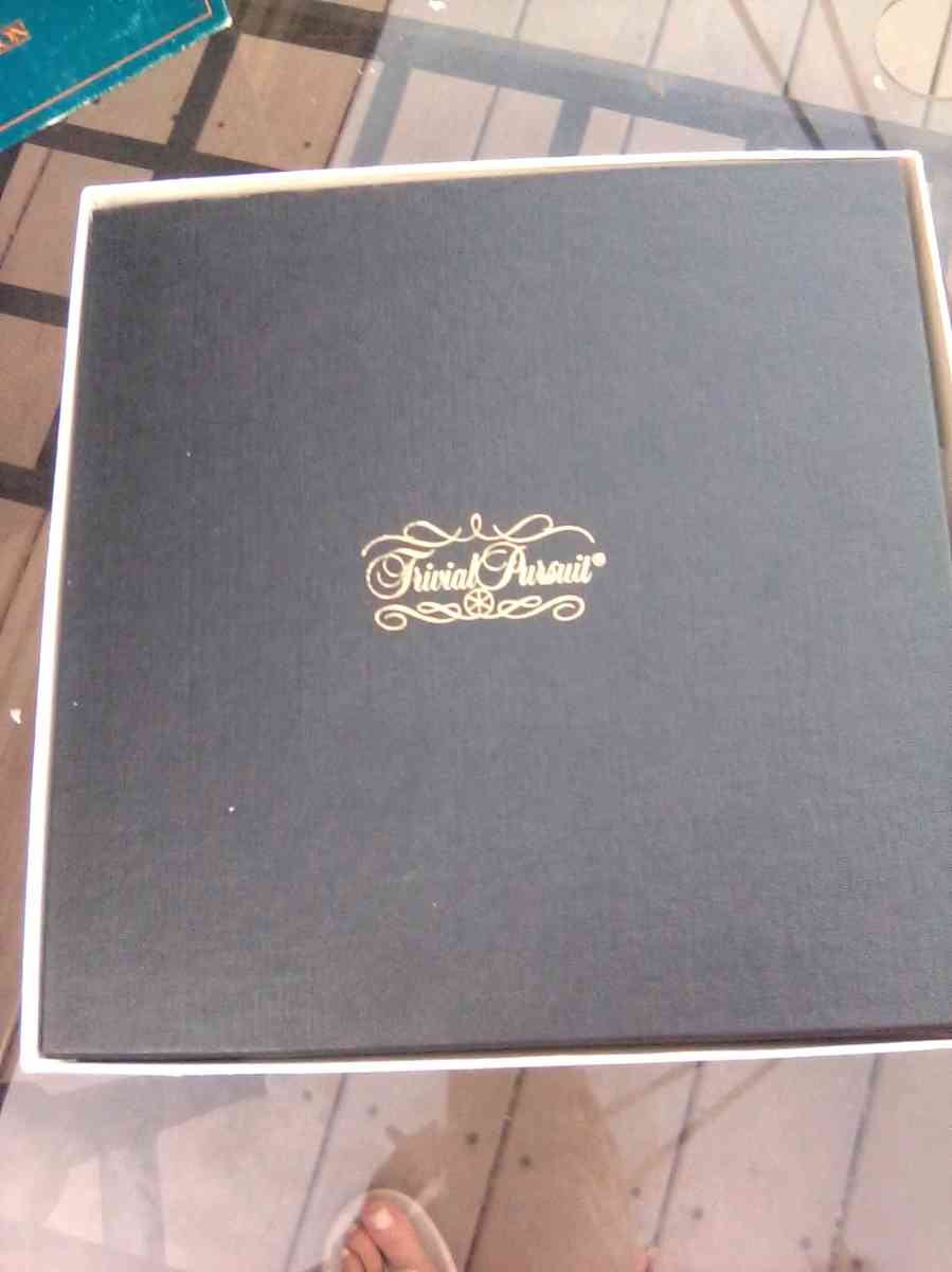 Trivial Pursuit Master Game Genus Edition - Denver, Colorado - FleaMarketBay