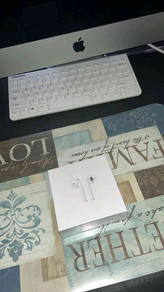 airpods - Charlotte, North Carolina - FleaMarketBay