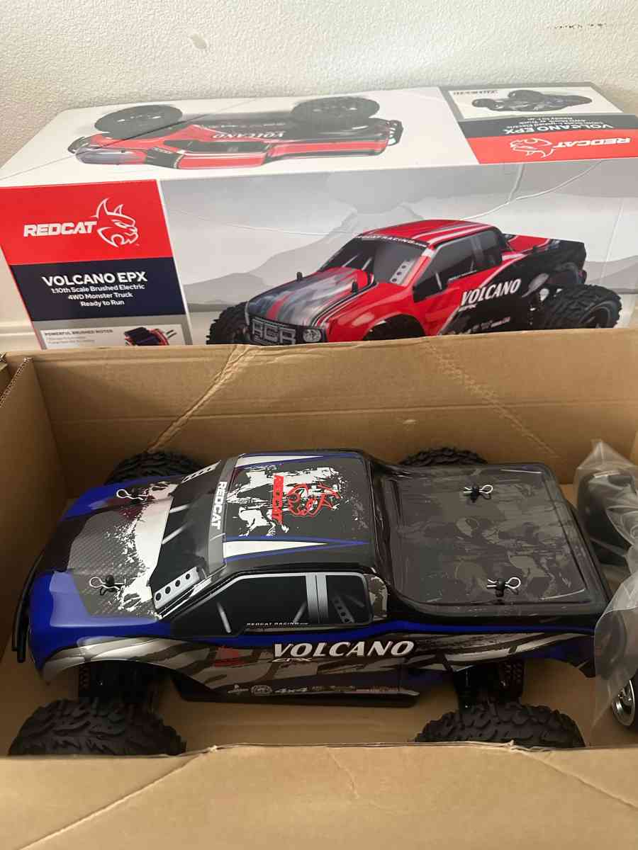 volcano Epx monster truck - Gresham, Oregon