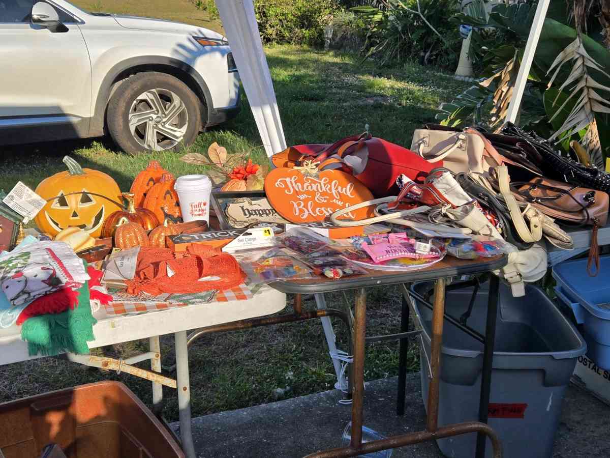 yard sale bake sale - Punta Gorda, Florida - FleaMarketBay
