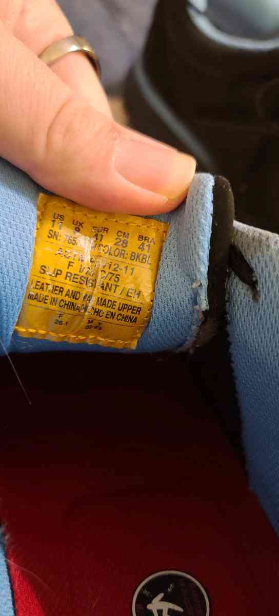 Womens steeltoed work boots - West Jefferson, Ohio - FleaMarketBay