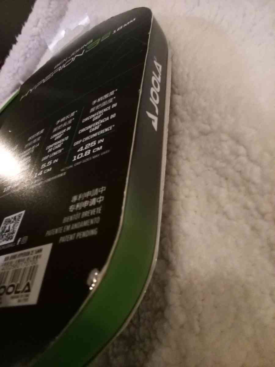 joola Hyperion 3s pickleball paddle - Stanwood, Washington - FleaMarketBay