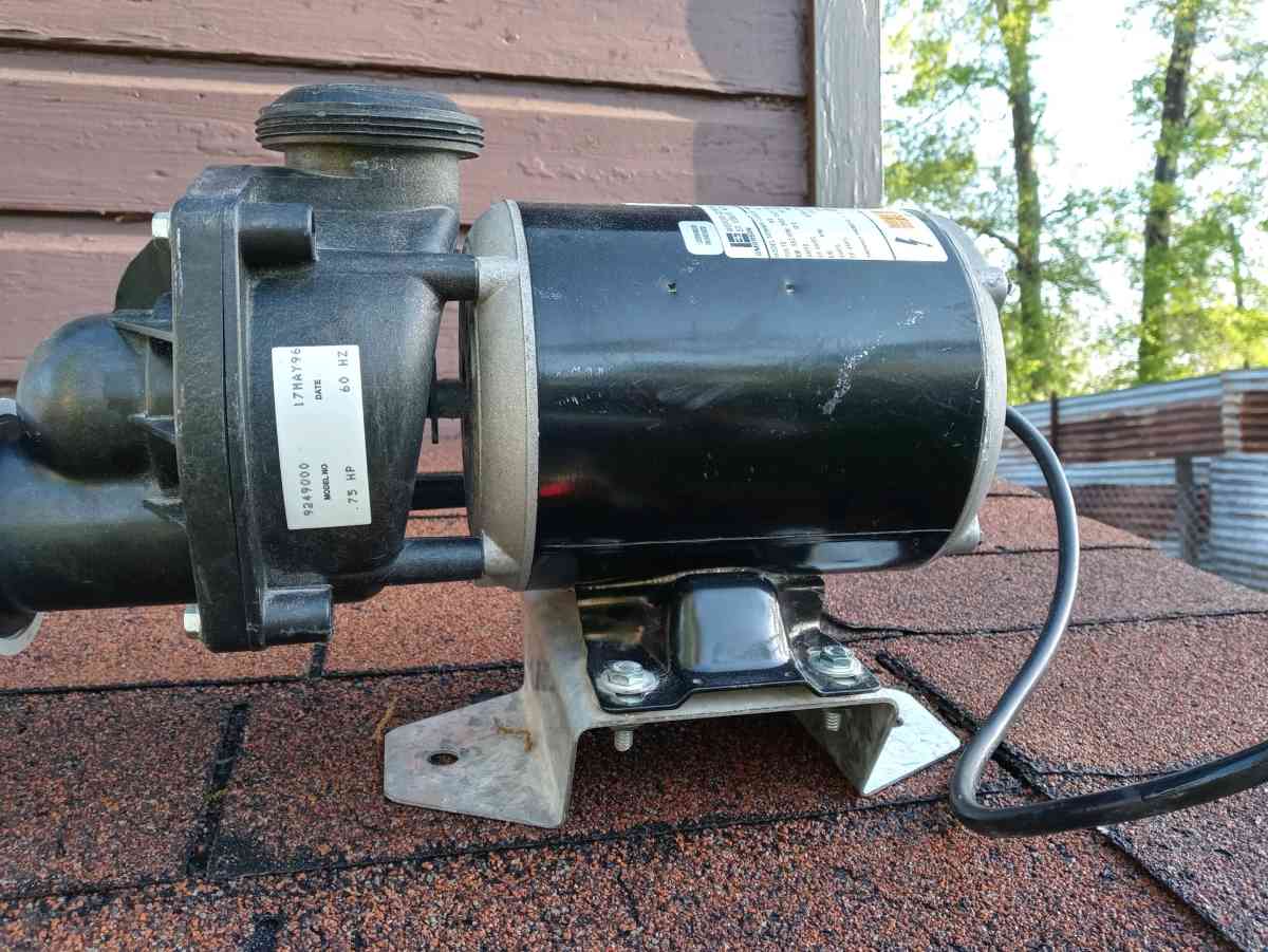 Water Pump - Houston, Texas - FleaMarketBay