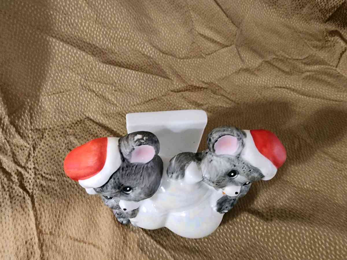 cute napkin holder - Knoxville, Tennessee - FleaMarketBay