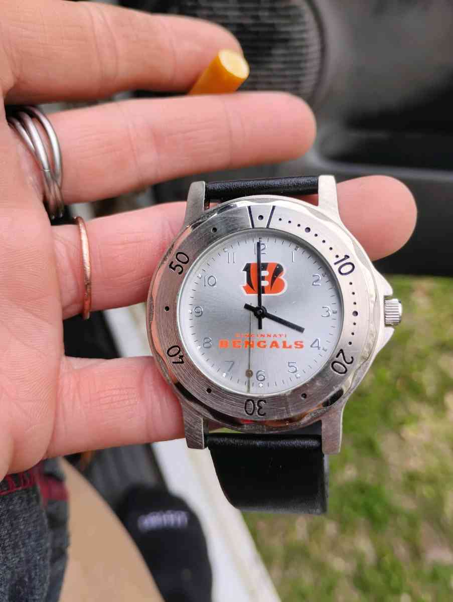 Bengals watch - Jackson, Alabama