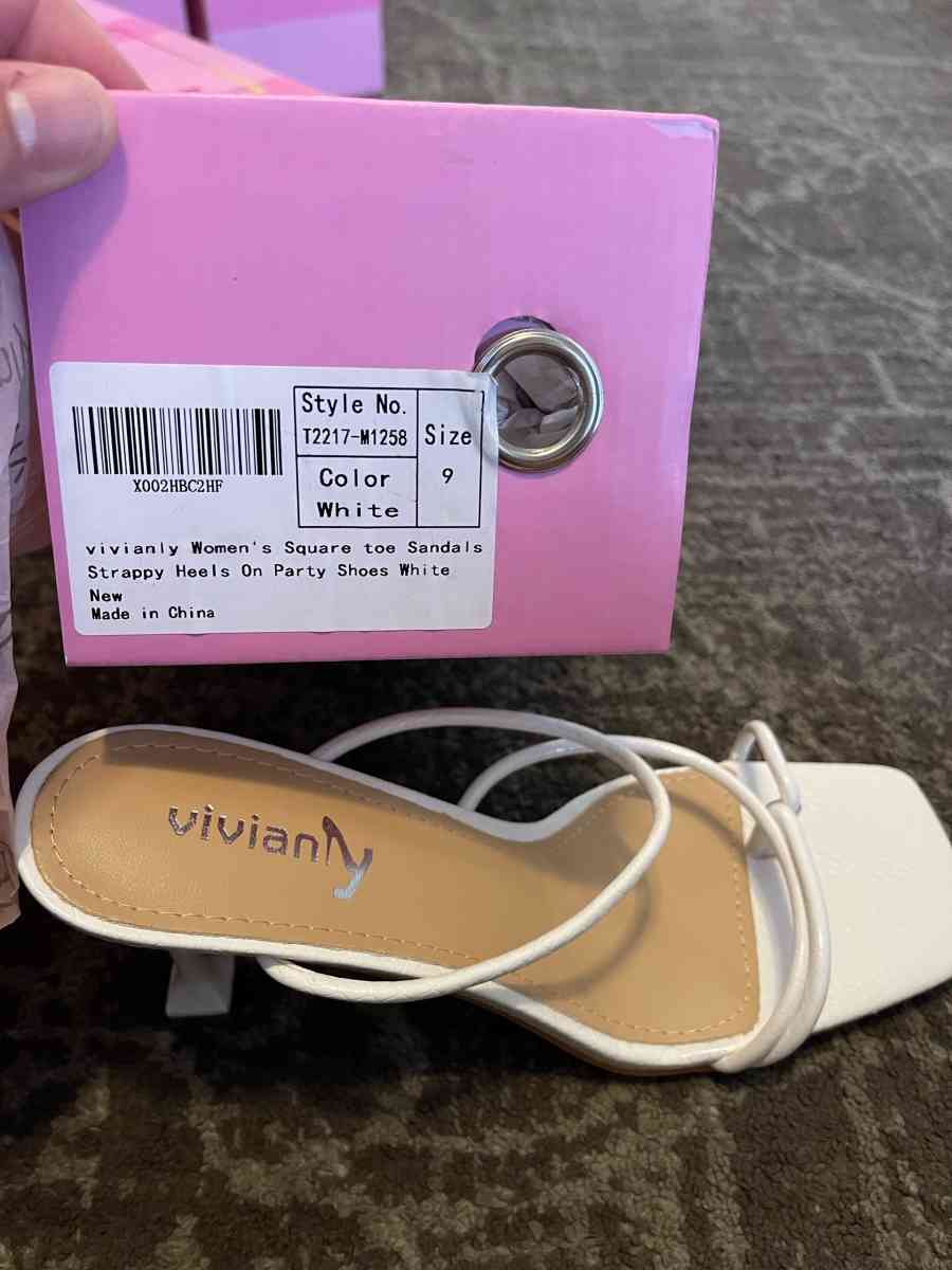 Women Heels - Los Angeles, California - FleaMarketBay