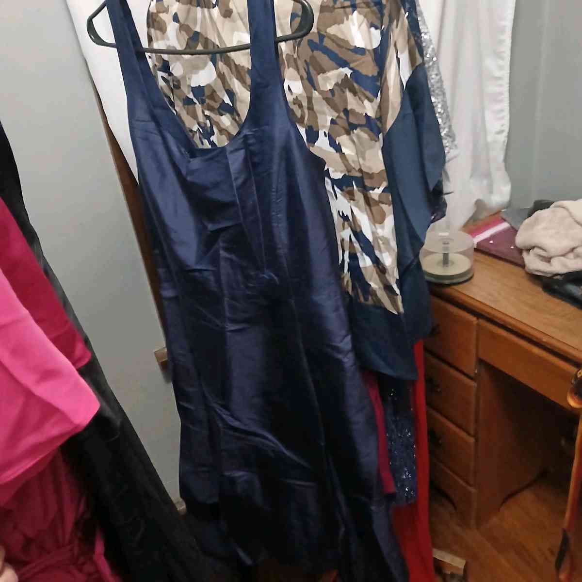 I have sizes 2 to 28 all name brand all brand new - Beatrice, Nebraska - FleaMarketBay