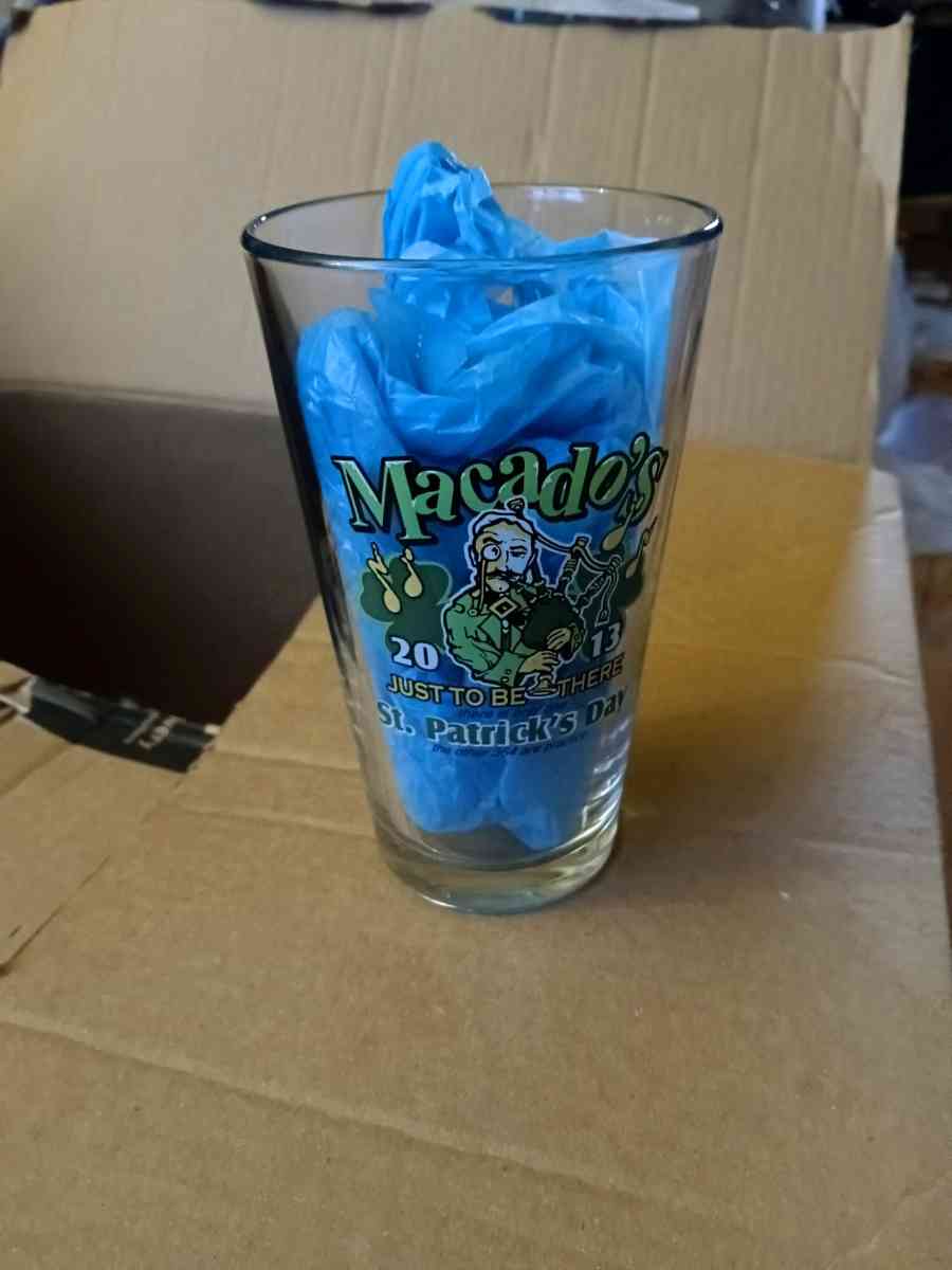 2013 macados glass - Roanoke, Virginia - FleaMarketBay